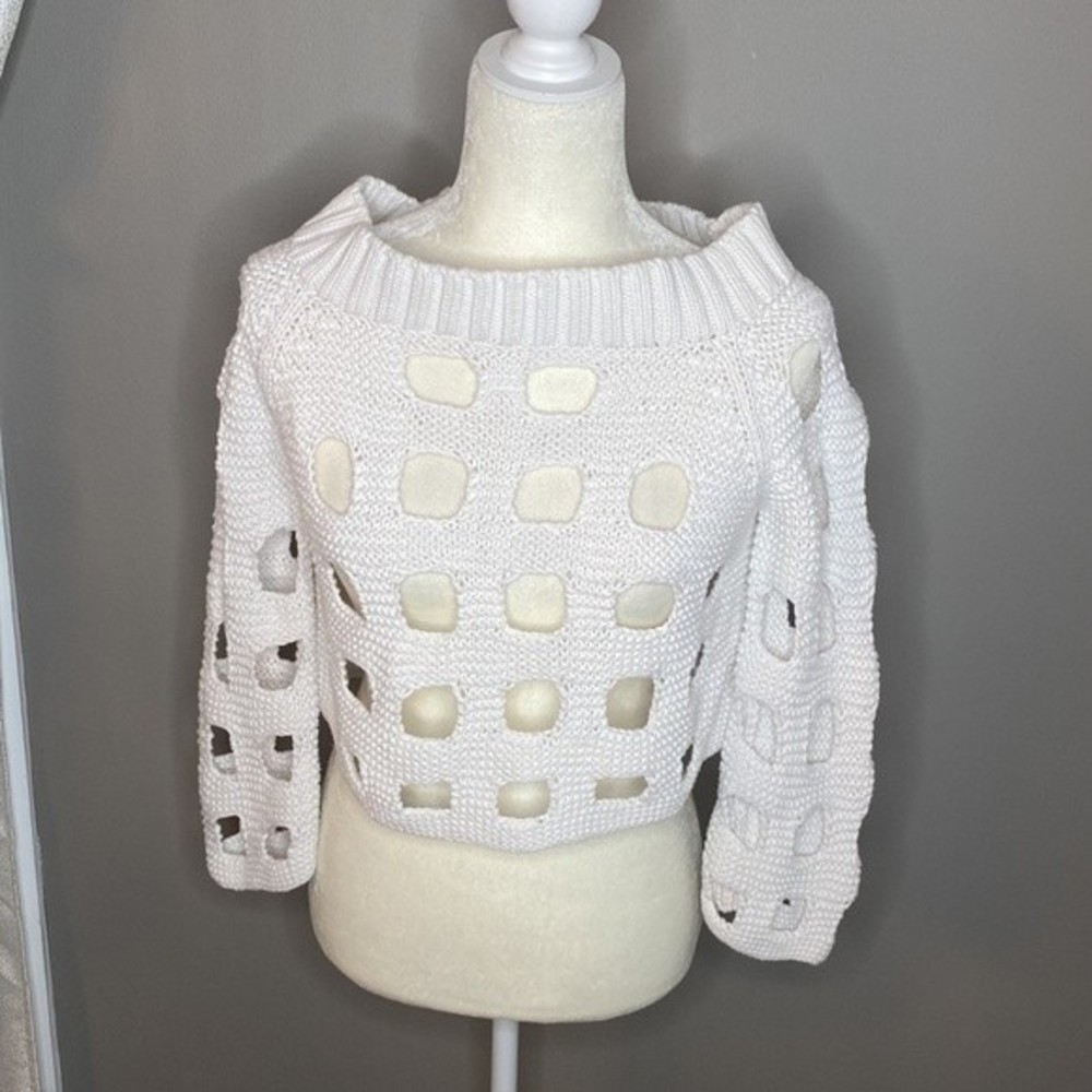 525 America White cropped sweater size XS